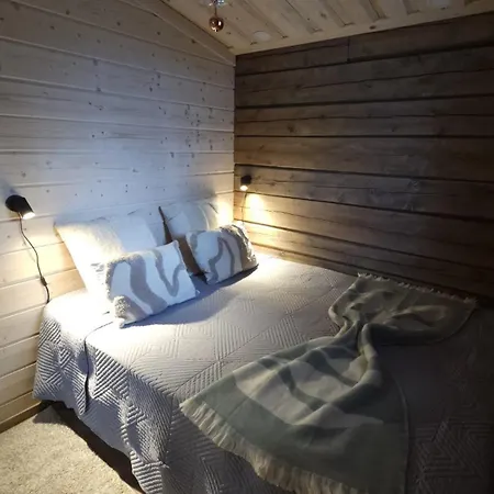 North Frontier 1-bedroom בקתה